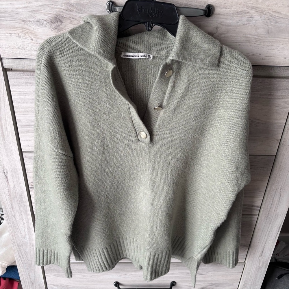 Abercrombie & Fitch Sage Green Cowl Neck Sweater